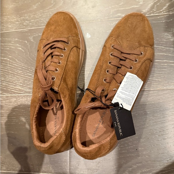 NWT banana republic men’s sneakers - Picture 5 of 6